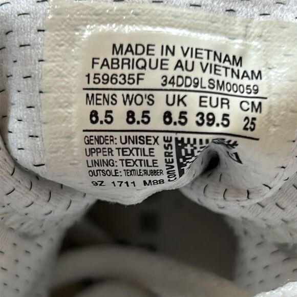 Converse Chuck Taylor Gray and White High-Tops - Picture 5 of 7